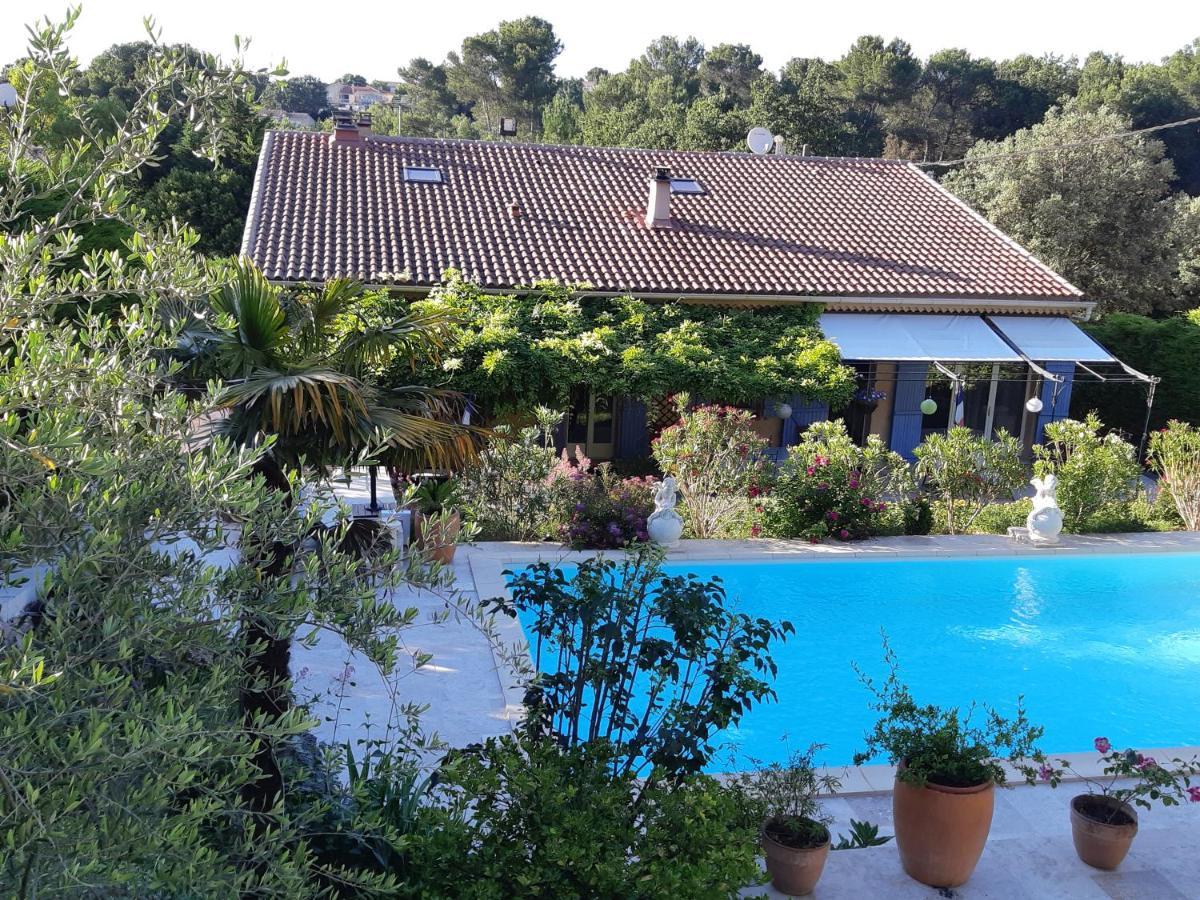 Les Chambres Manon - Piscine, Spa, Tennis Belcodene Εξωτερικό φωτογραφία