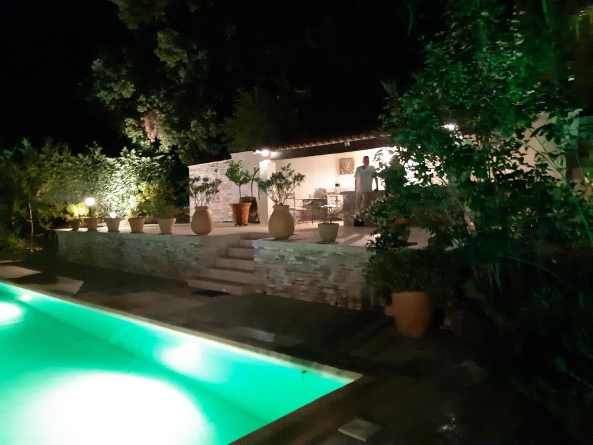 Les Chambres Manon - Piscine, Spa, Tennis Belcodene Εξωτερικό φωτογραφία