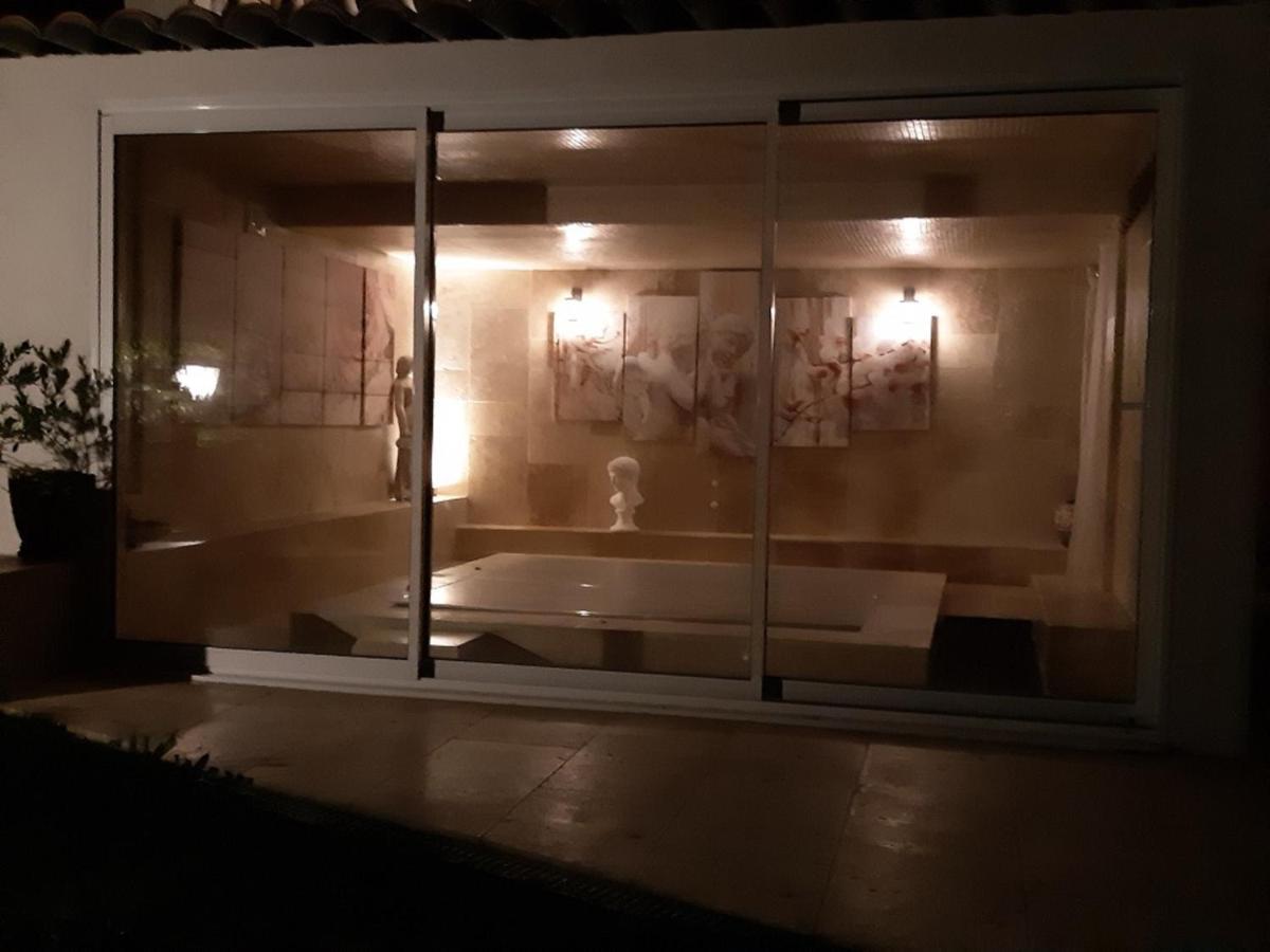 Les Chambres Manon - Piscine, Spa, Tennis Belcodene Εξωτερικό φωτογραφία