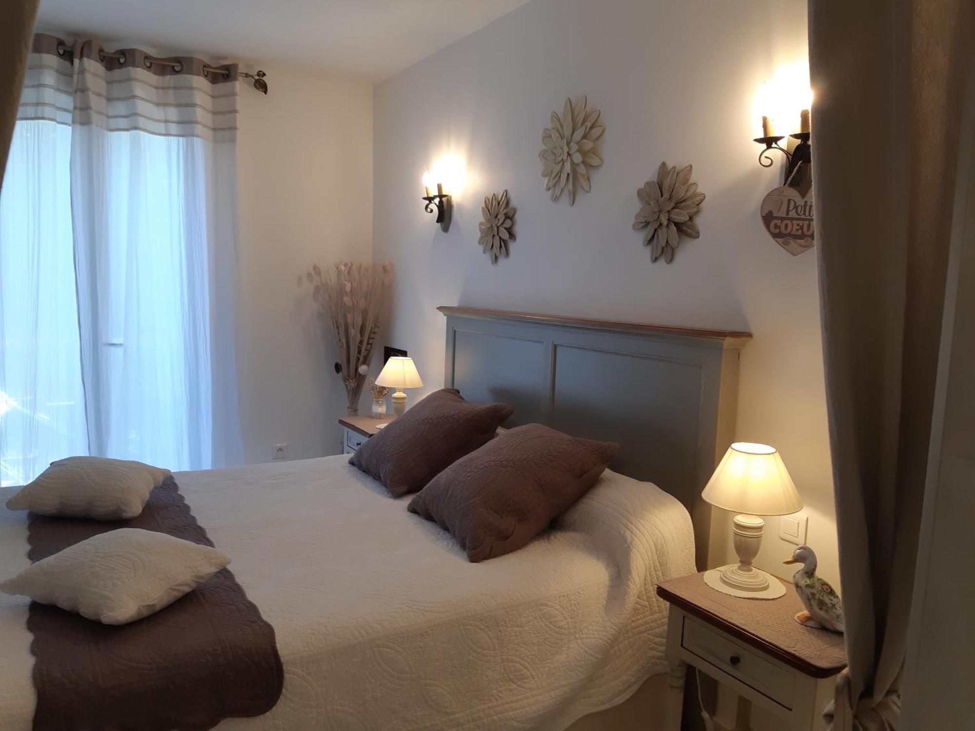 Les Chambres Manon - Piscine, Spa, Tennis Belcodene Δωμάτιο φωτογραφία